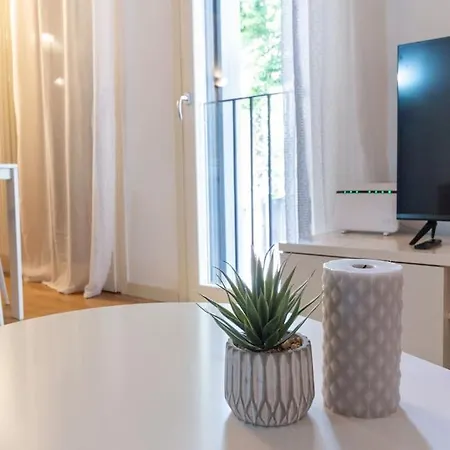 Giotto Elegant Appartement *