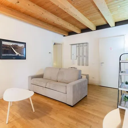 Giotto Elegant Appartement